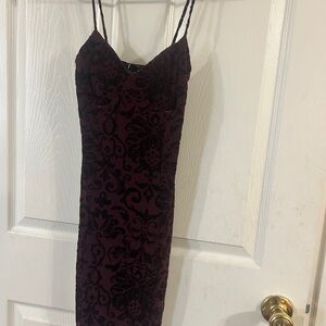 Women's Burgundy Velvet Burnout Slip Dress